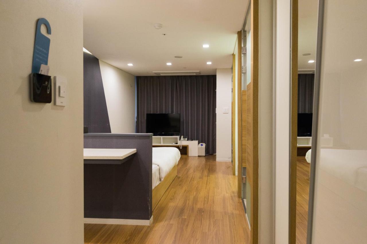 Vistacay Hotel Worldcup Seogwipo Exterior foto