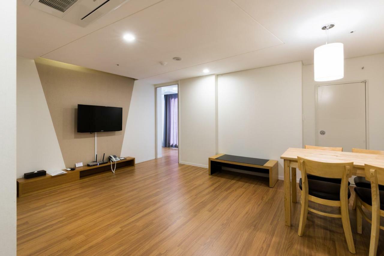Vistacay Hotel Worldcup Seogwipo Exterior foto