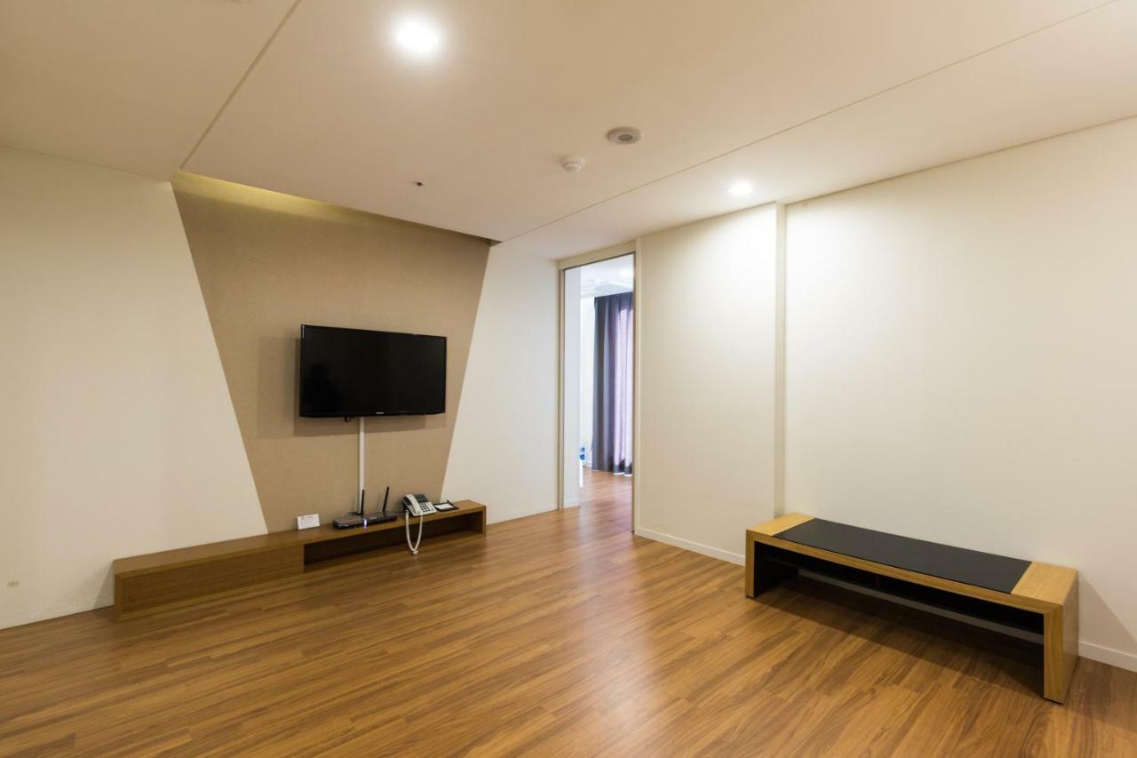 Vistacay Hotel Worldcup Seogwipo Exterior foto